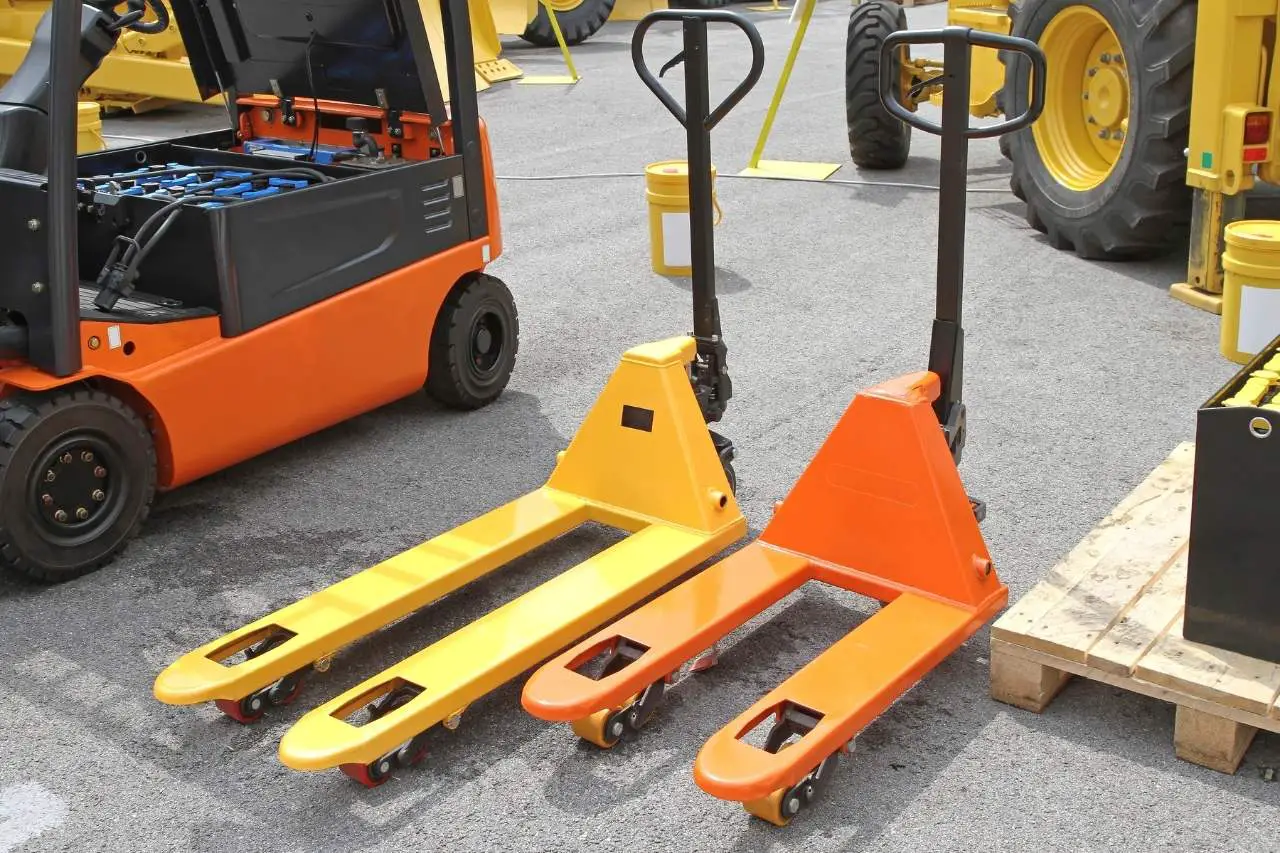 How much does a Pallet jack weigh
